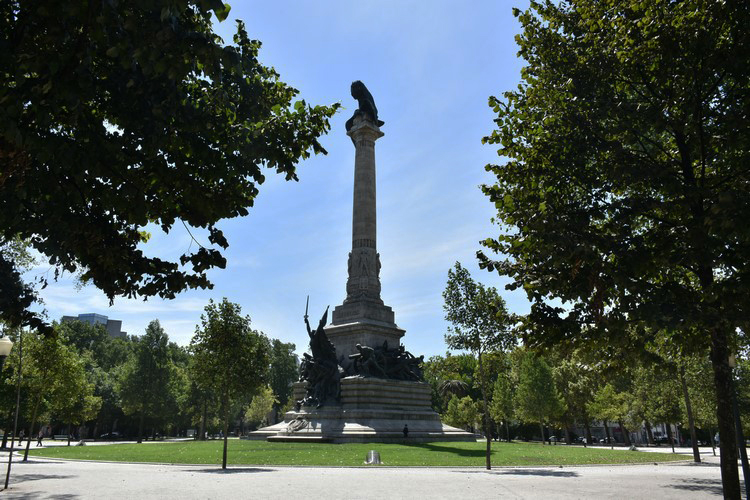 Em defesa do Jardim e Monumento da Rotunda da Boavista